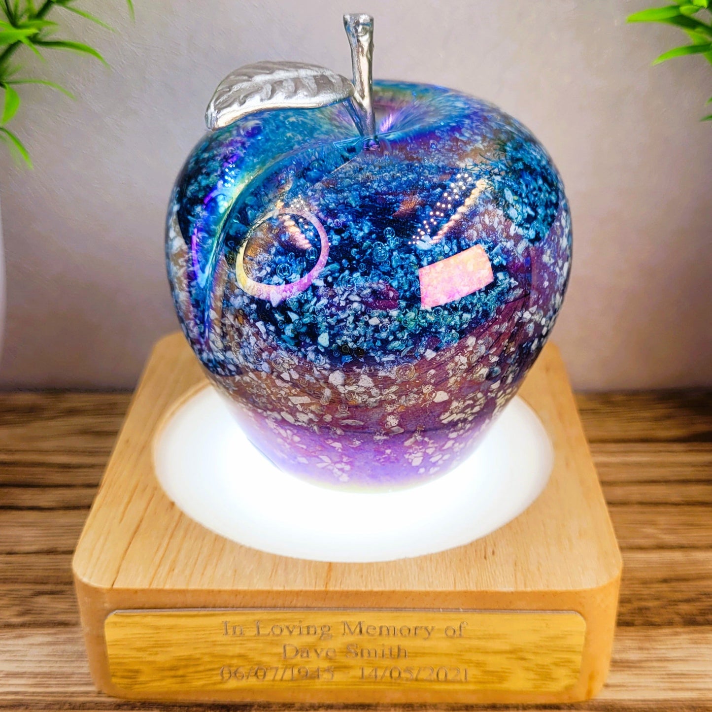 Ashes in glass large apple